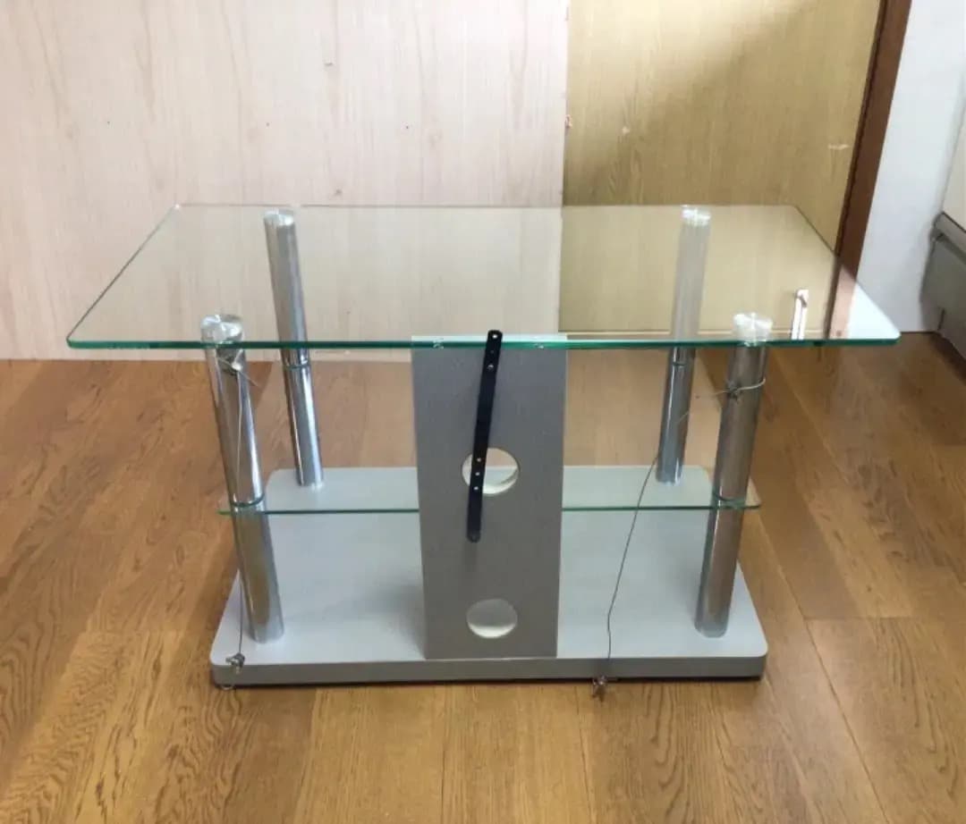 ガラス製　テレビ台　モダン