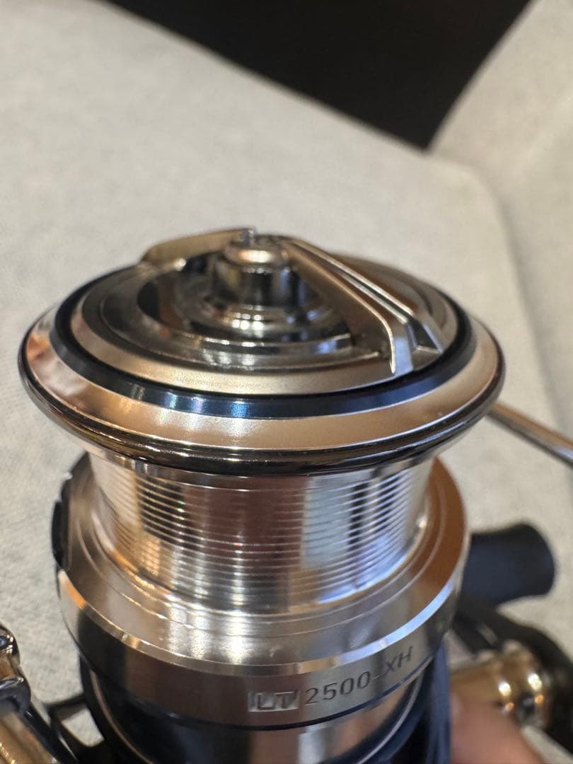 値下げ‼︎ダイワ 18 EXIST LT 2500-XH