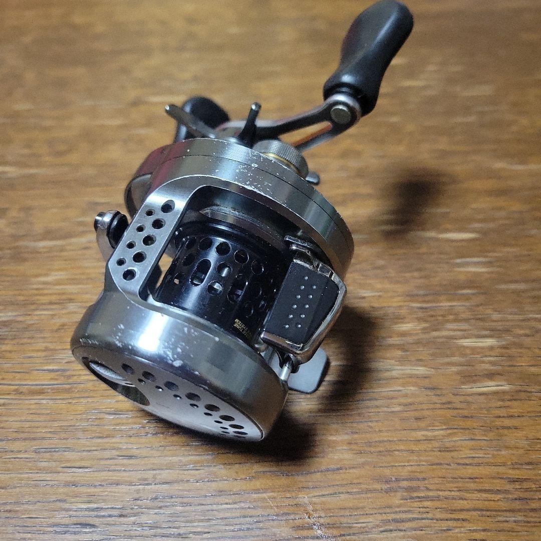 SHIMANO 17カルカッタコンクエストbfs HG