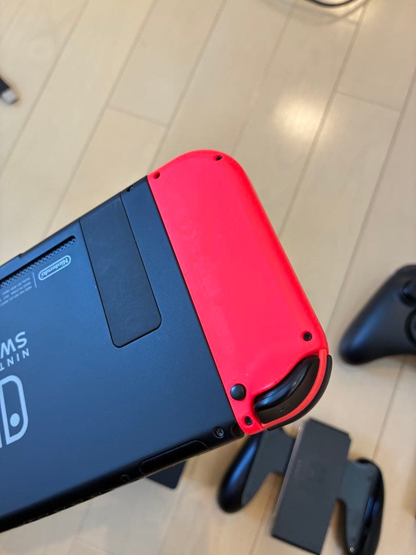 安*引様 Nintendo Switch 本体 赤/青 本体 + 付属品 ソフト