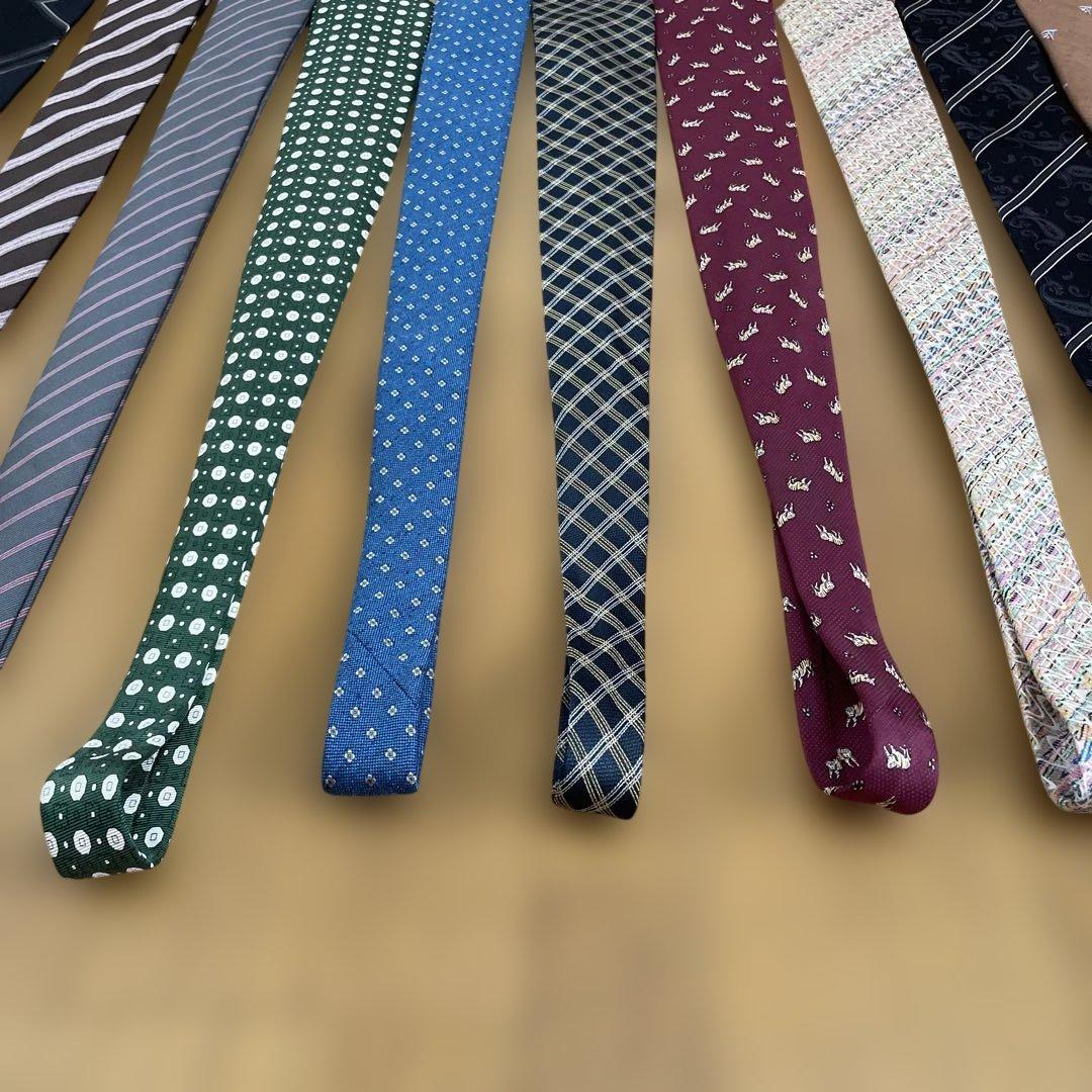 ブランド　紳士ネクタイ　１２本まとめ売り　美品　最終お値下げ！