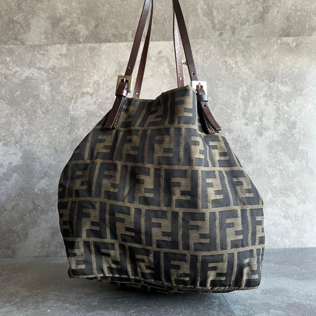 ⭐️FENDI⭐️ズッカ柄 トートバッグ ハンドバッグ キャンバス