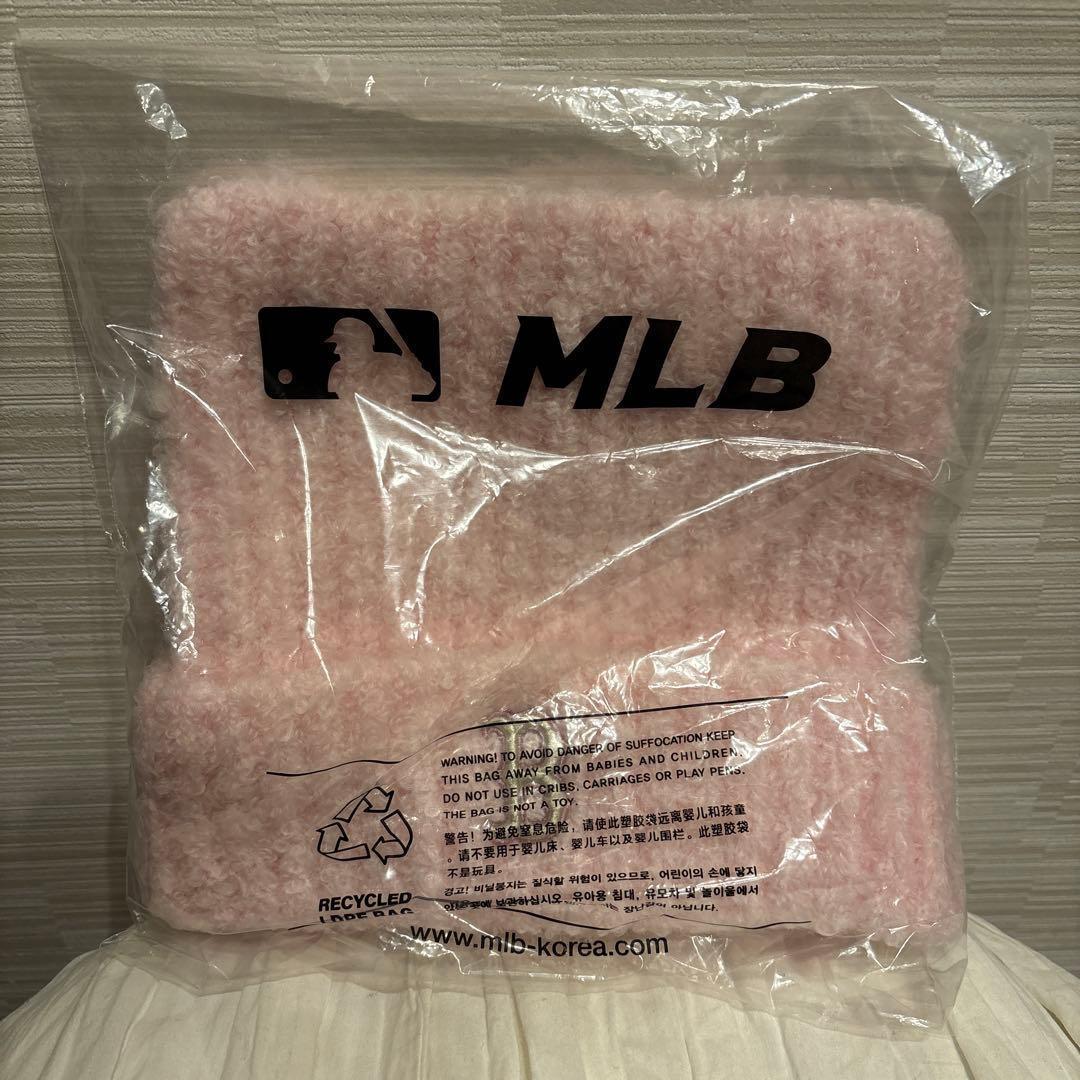 【新品】韓国限定MLB Korea 猫耳 ミャオン ビーニー ピンク　カリナ着用