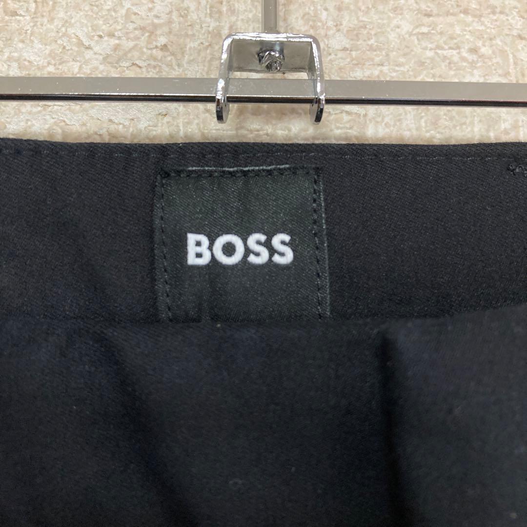 【美品】 BOSSストラクチャード ストレッチコットン スリムフィットチノ