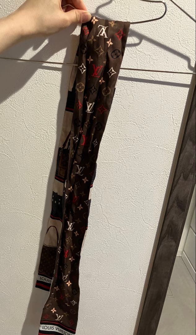 ルイヴィトン バンドー スカーフ