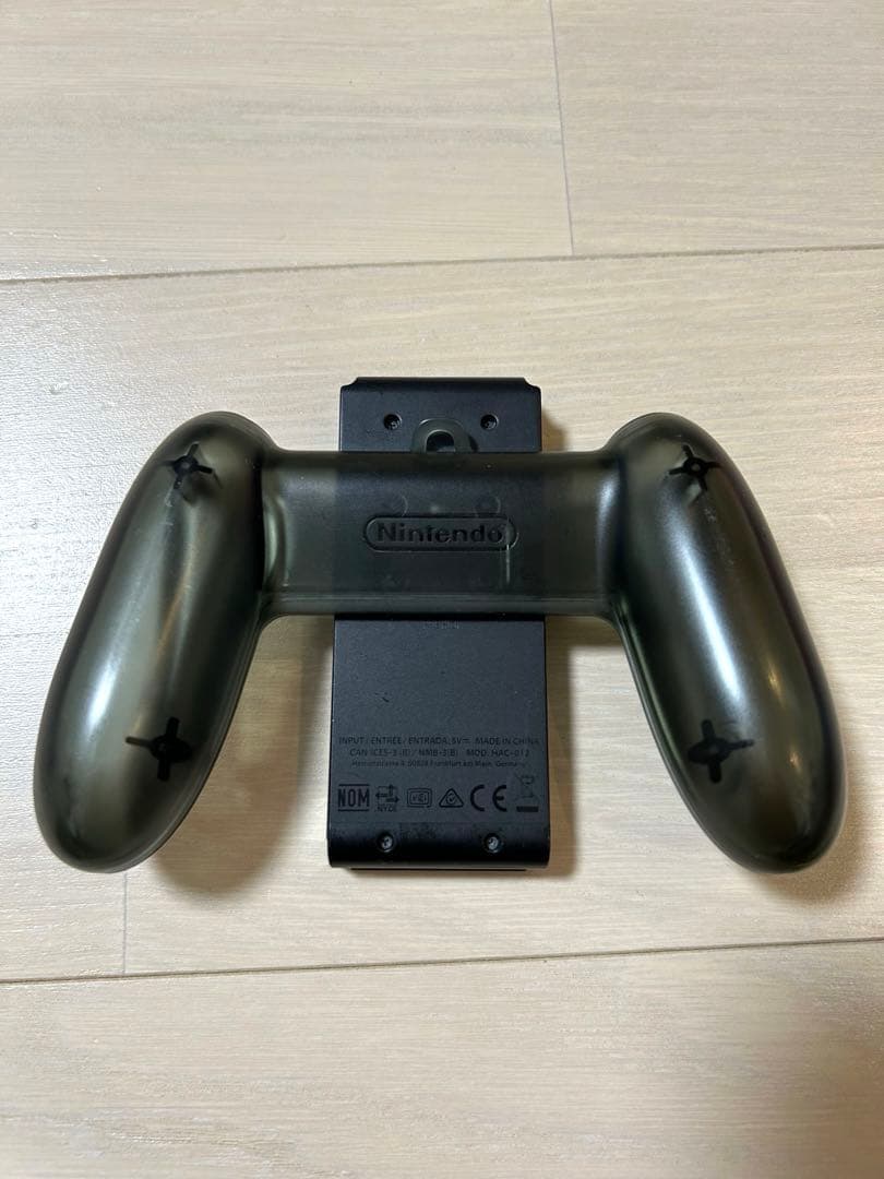Nintendo Switch本体・充電グリップセットおまけつき