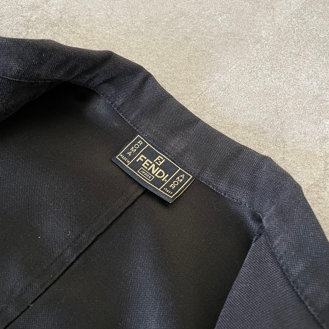 FENDI フェンディ　ロゴ　ジップ　ベスト　レディース　ブラック系　40
