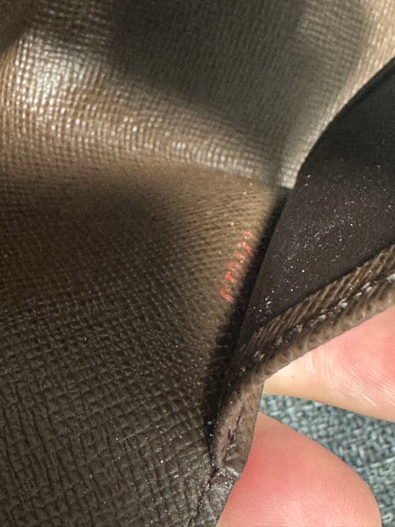 新品✨未使用。LOUIS VUITTON ダミエ レザーキーケース
