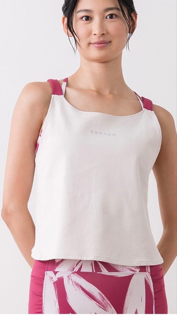 ゆうちゃん。新品未使用　SUKALA】ハートプリントタンクトップ　Mサイズ