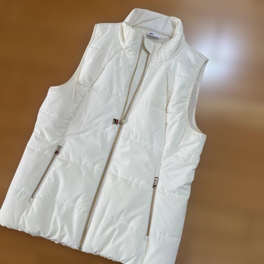 ★美品★フィラ　ベスト　Lサイズ