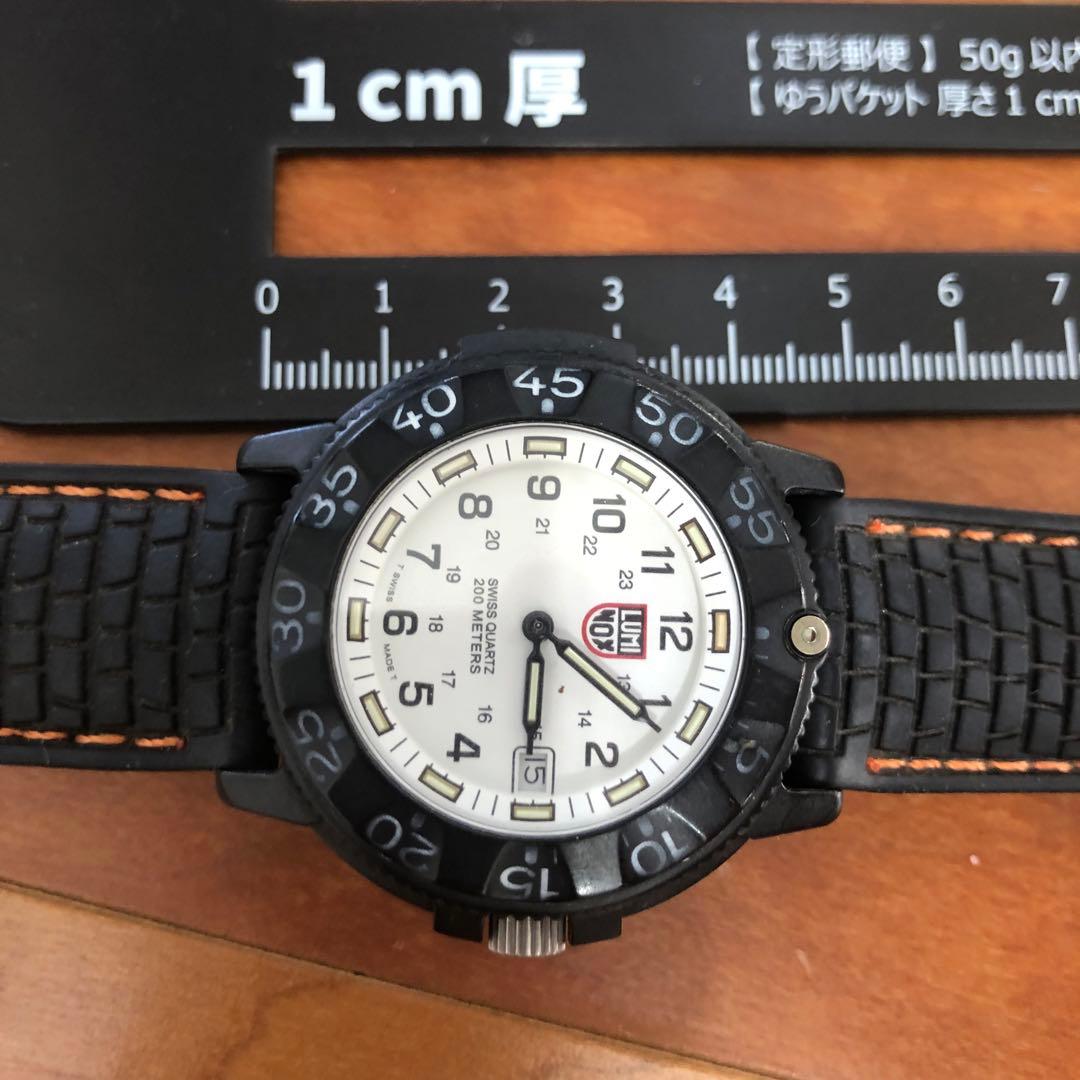 Luminox SWISS QUARTZ 200M 防水時計
