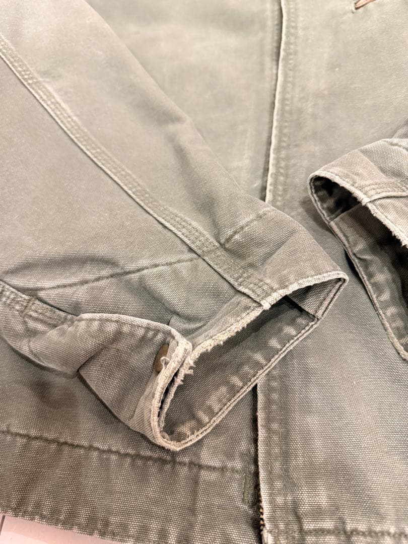 Carhartt デトロイトジャケット　モスグリーン　j76mos