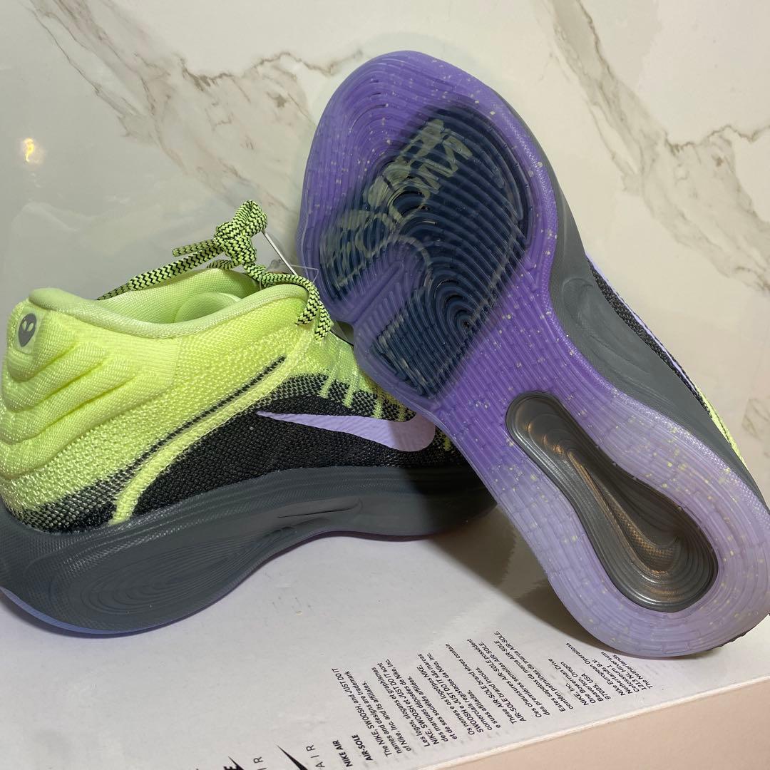 新品Nike Air Zoom GT Hustle 3
