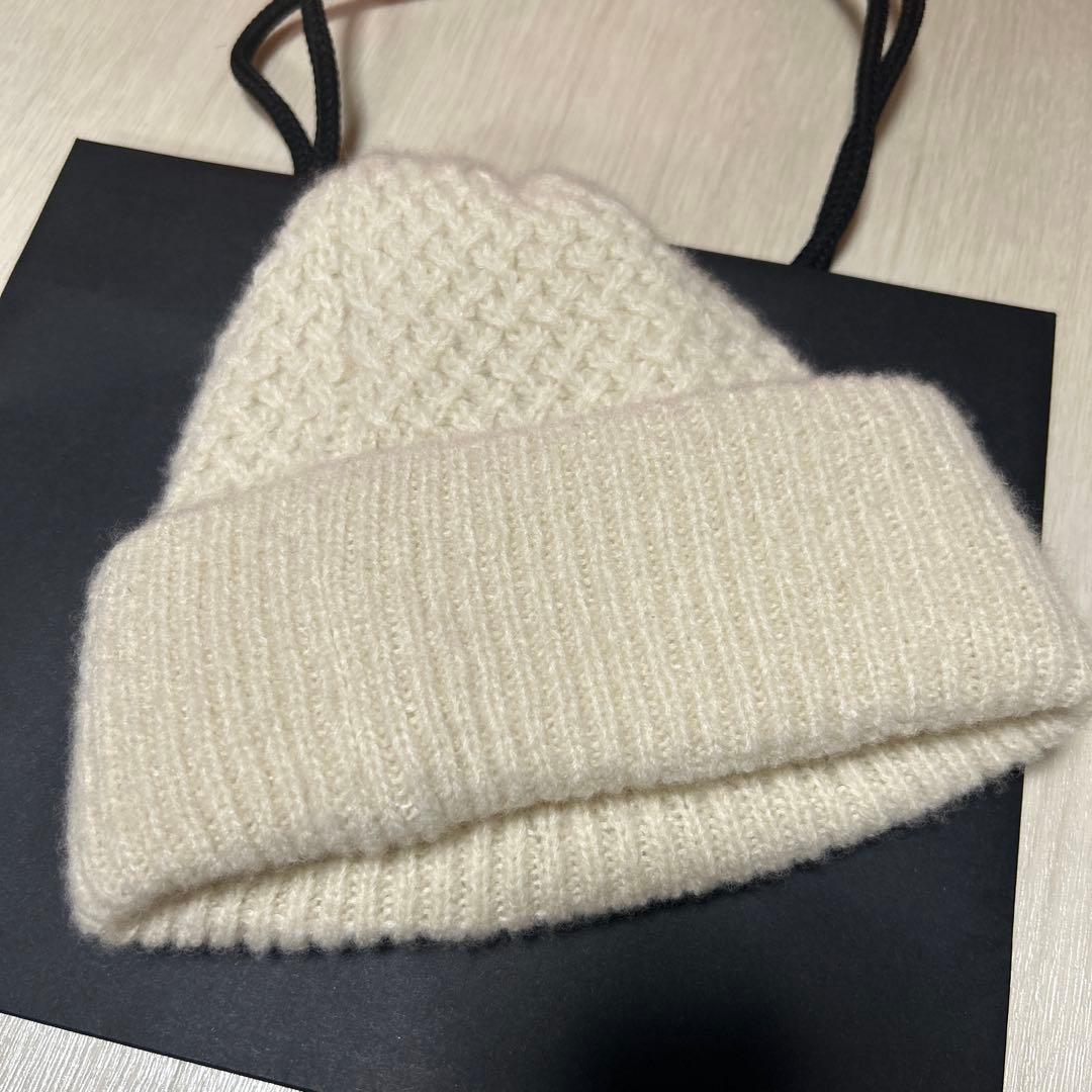 CHANEL 2025新作ニット帽CCロゴ