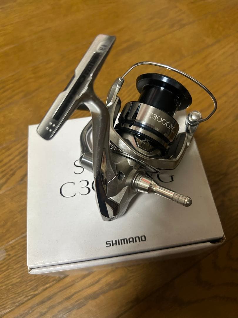 SHIMANO STRADIC C3000XG スピニングリール