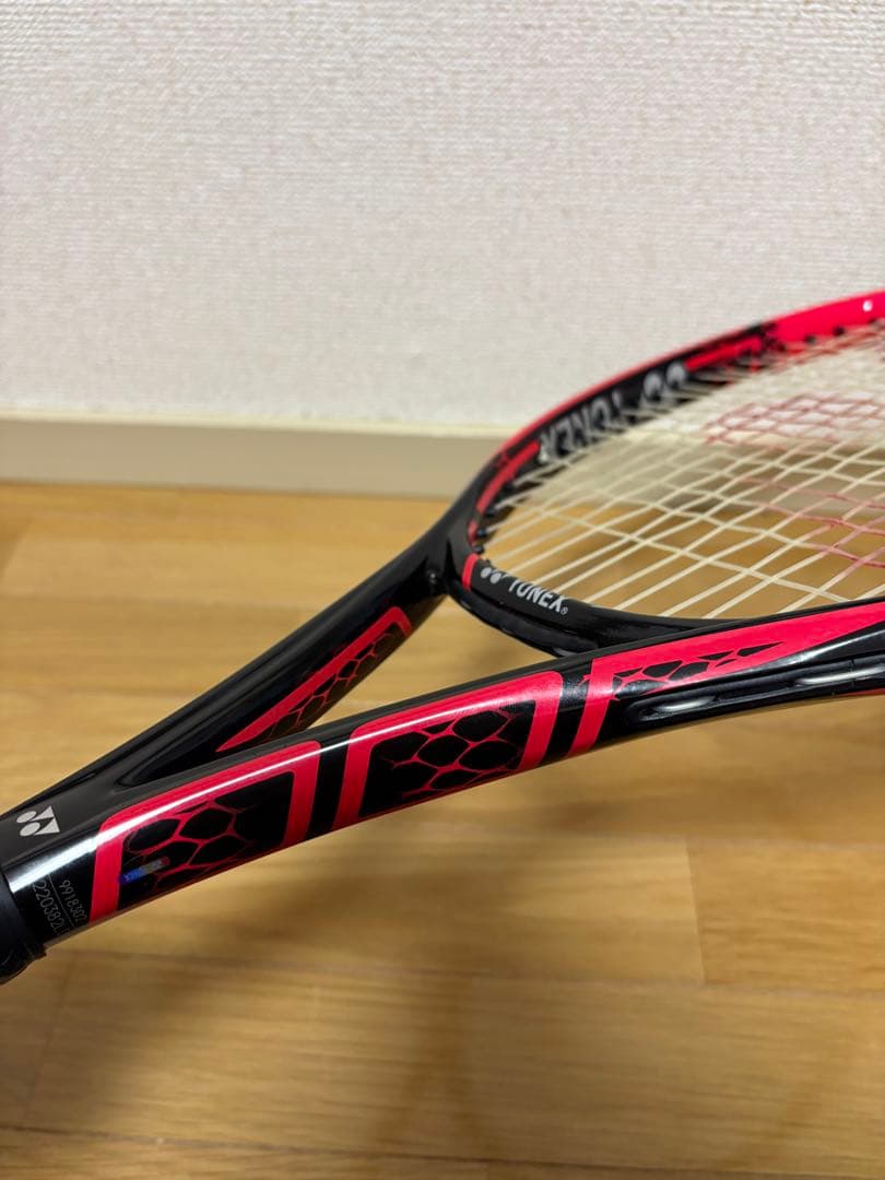 YONEX VCORE SV100 硬式テニスラケットグリップ1