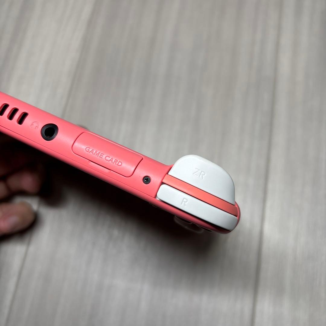 Nintendo Switch Lite ニンテンドースイッチライト コーラル