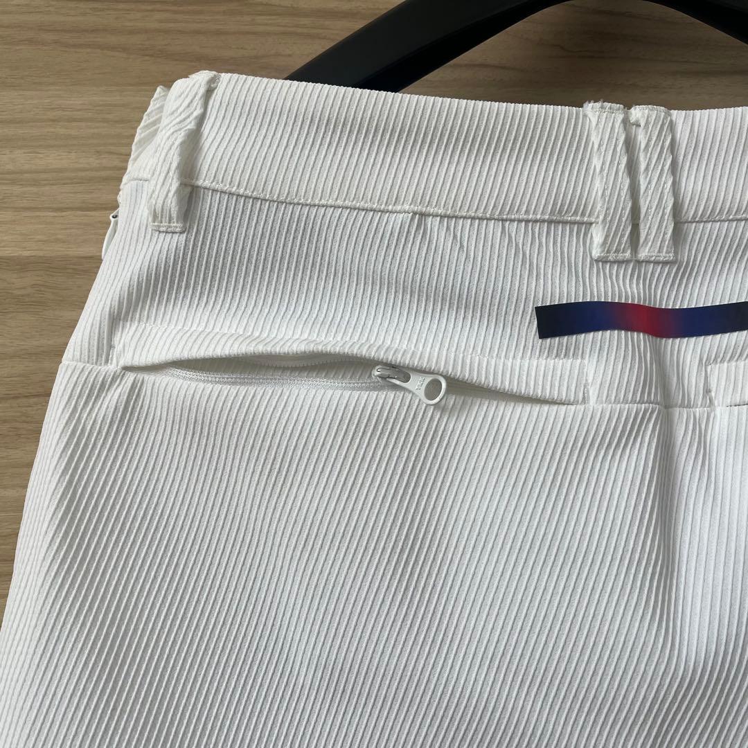 新品★46,200円 パーリーゲイツ ゴルフセットアップ ハイネック＆スカート白