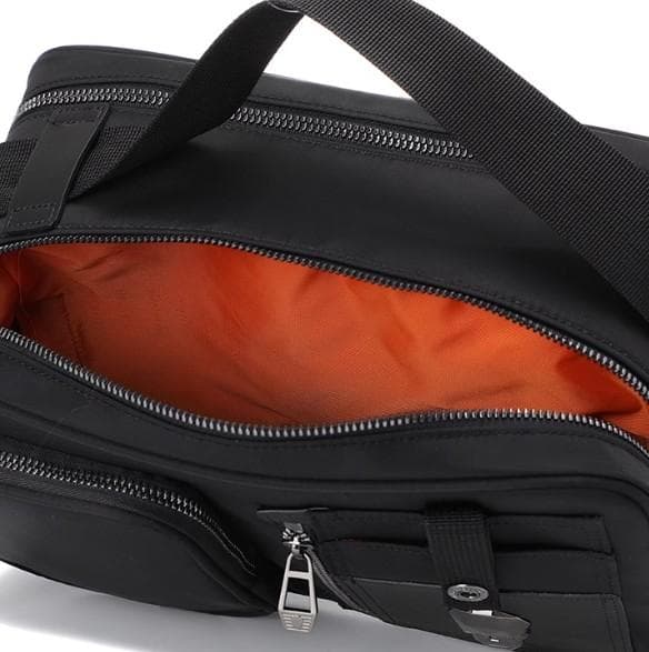 新品未使用　AMAZINGCORE 　GOLF迷彩ポーチBLACK