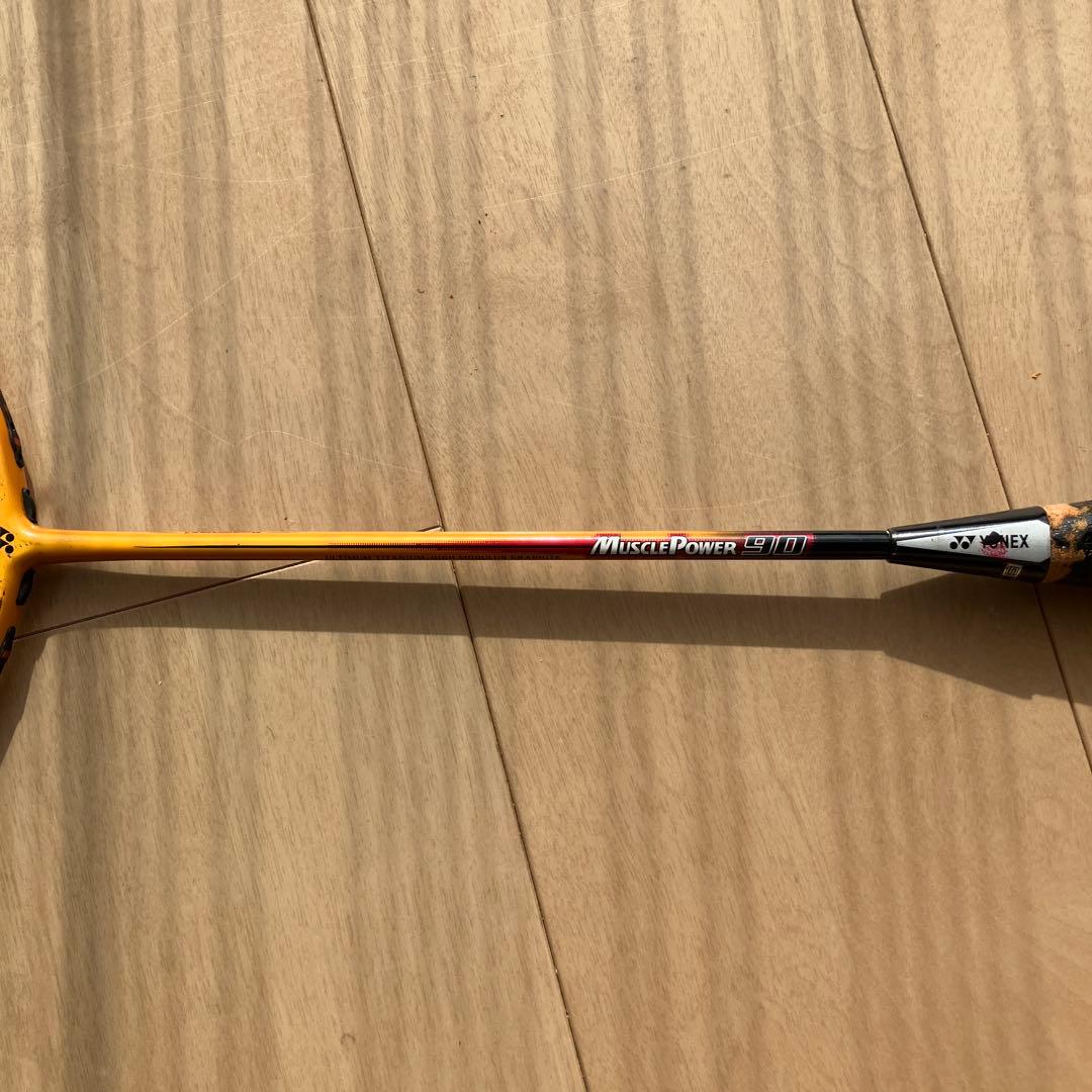 YONEX マッスルパワー90 ヒビなし バドミントンラケット
