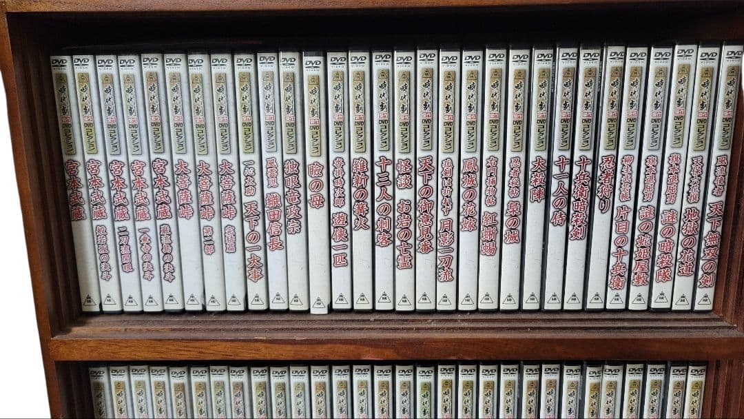ディアゴスティニー　東映傑作DVD60本抜け無し　 定期購読特典木製ケースつき