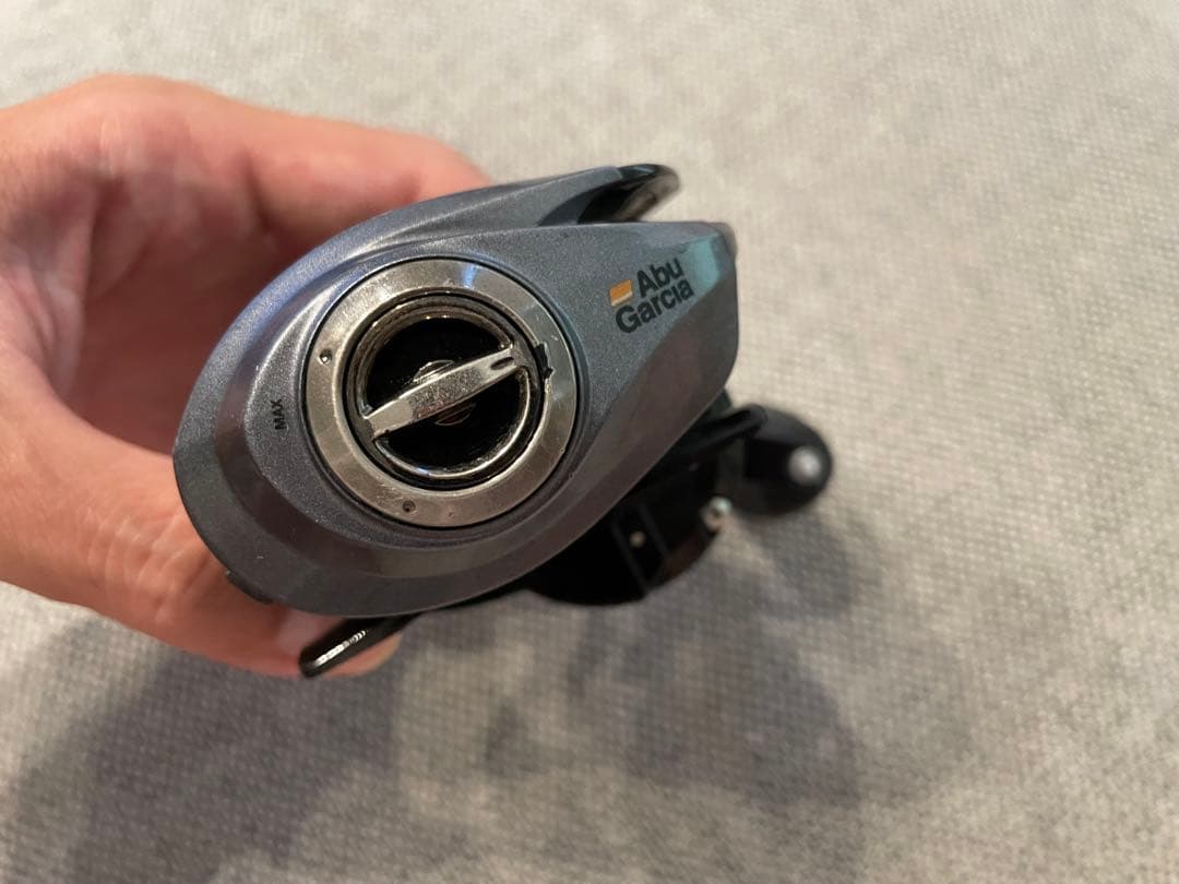 アブガルシア REVO LV7 L AbuGarcia レボ 左巻き