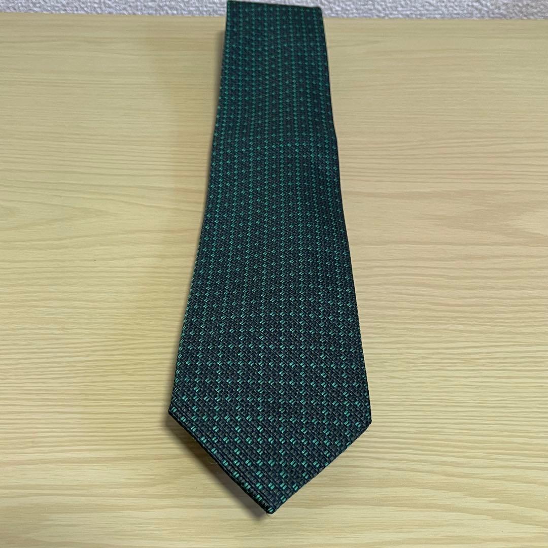 グッチ　ネクタイ