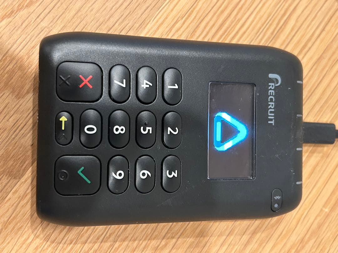 RECRUIT カードリーダー　Airpay(エアペイ