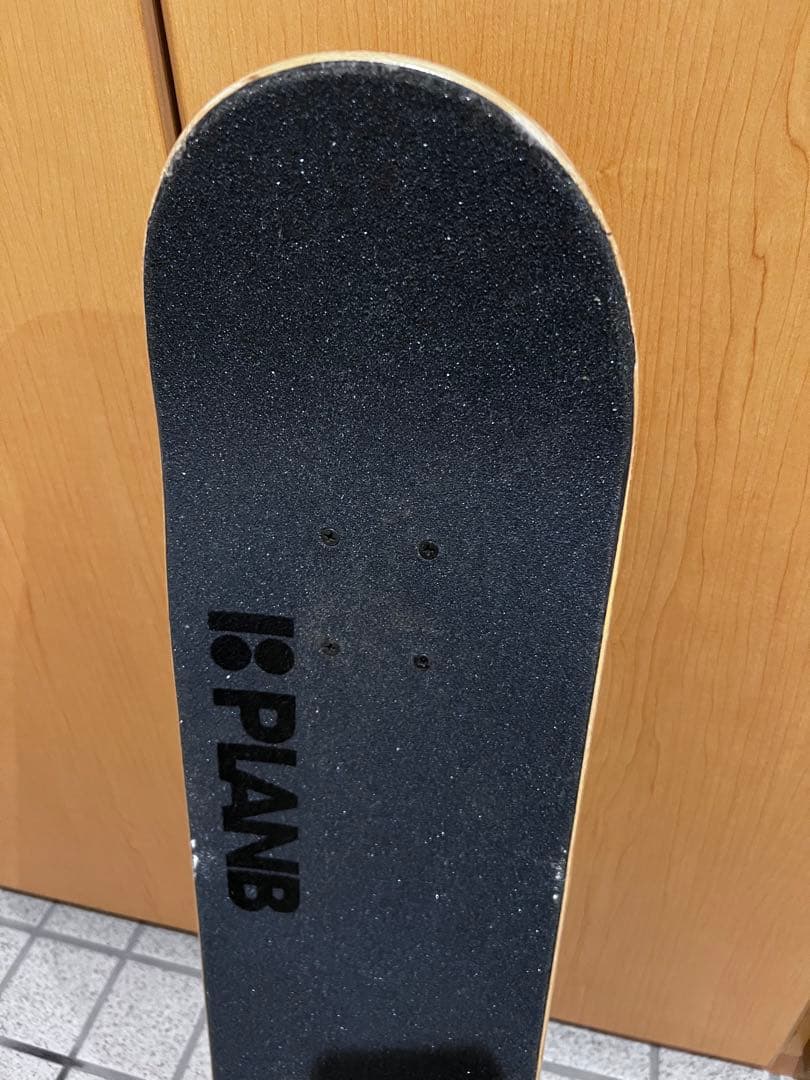 スケボー　PLANB トーリ・パドウィル　コラボ　かっこいい　クマ 熊　黄色