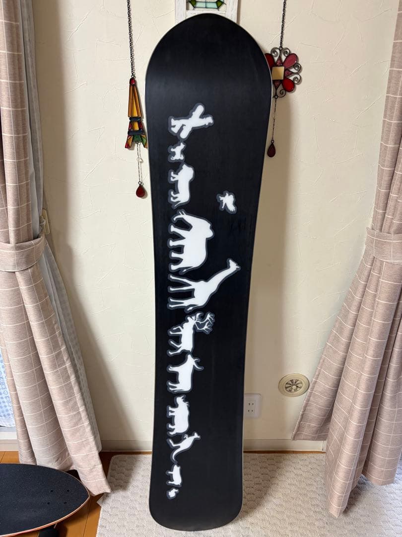 23-24 noah Super Twister 150.5cm スノーボード
