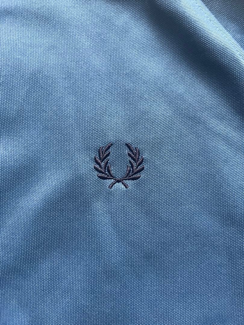S*e様 Fred Perry 青 トラックジャケット