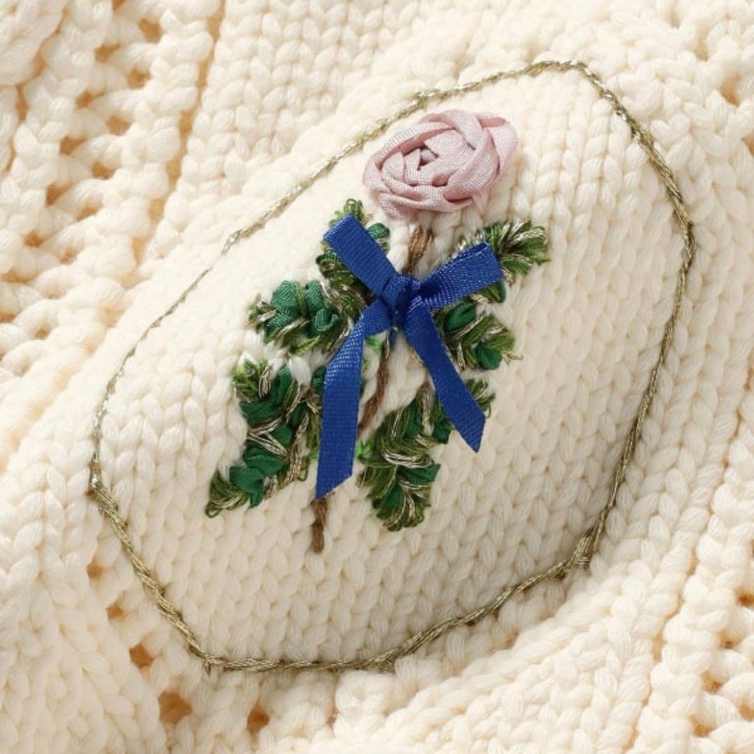 BEAMS ルルメリー　手刺繍のニットベスト