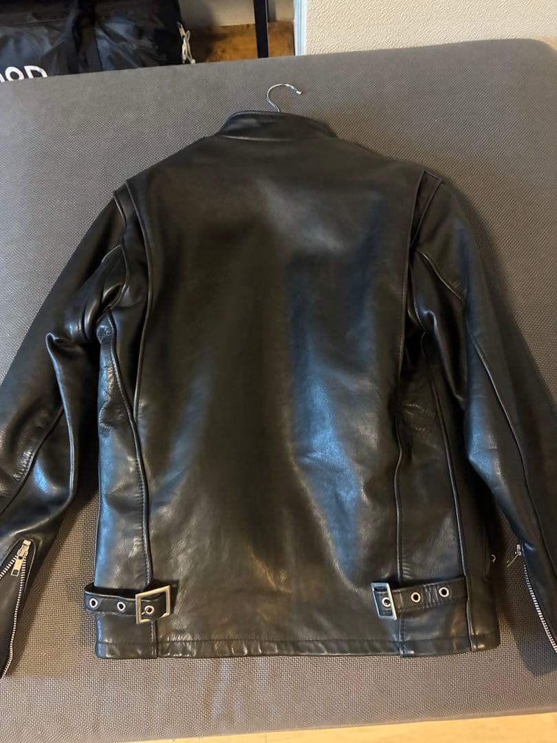Schott ブラック シングルライダースジャケット 32 オサムシ