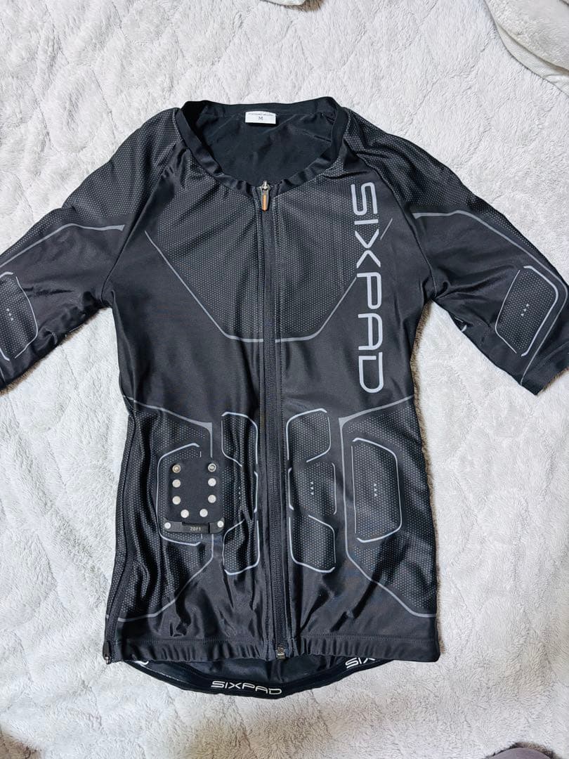 SIXPAD シックスパッド Powersuit EMSトレーニングスーツ