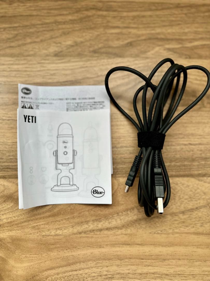 Blue YETI USBマイク logicool 新品同様