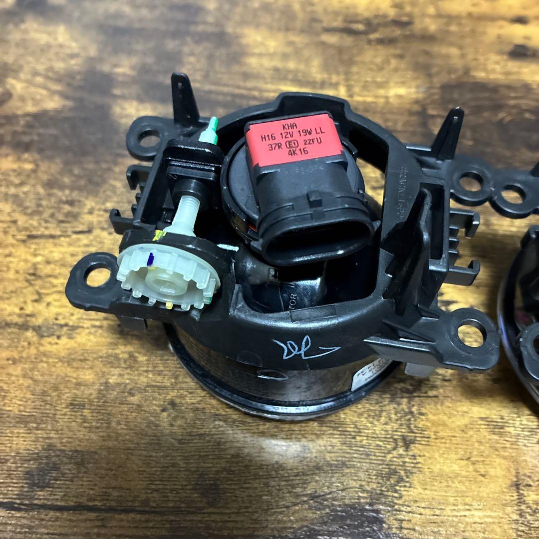 スズキ純正 フォグランプ ジムニー シエラ ノマド ハスラー エヴリィ