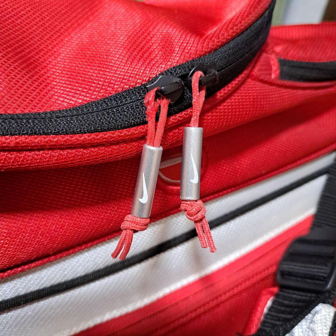 Nikeスタンド式 キャディバッグ。フード付き。フォーティーン56度。