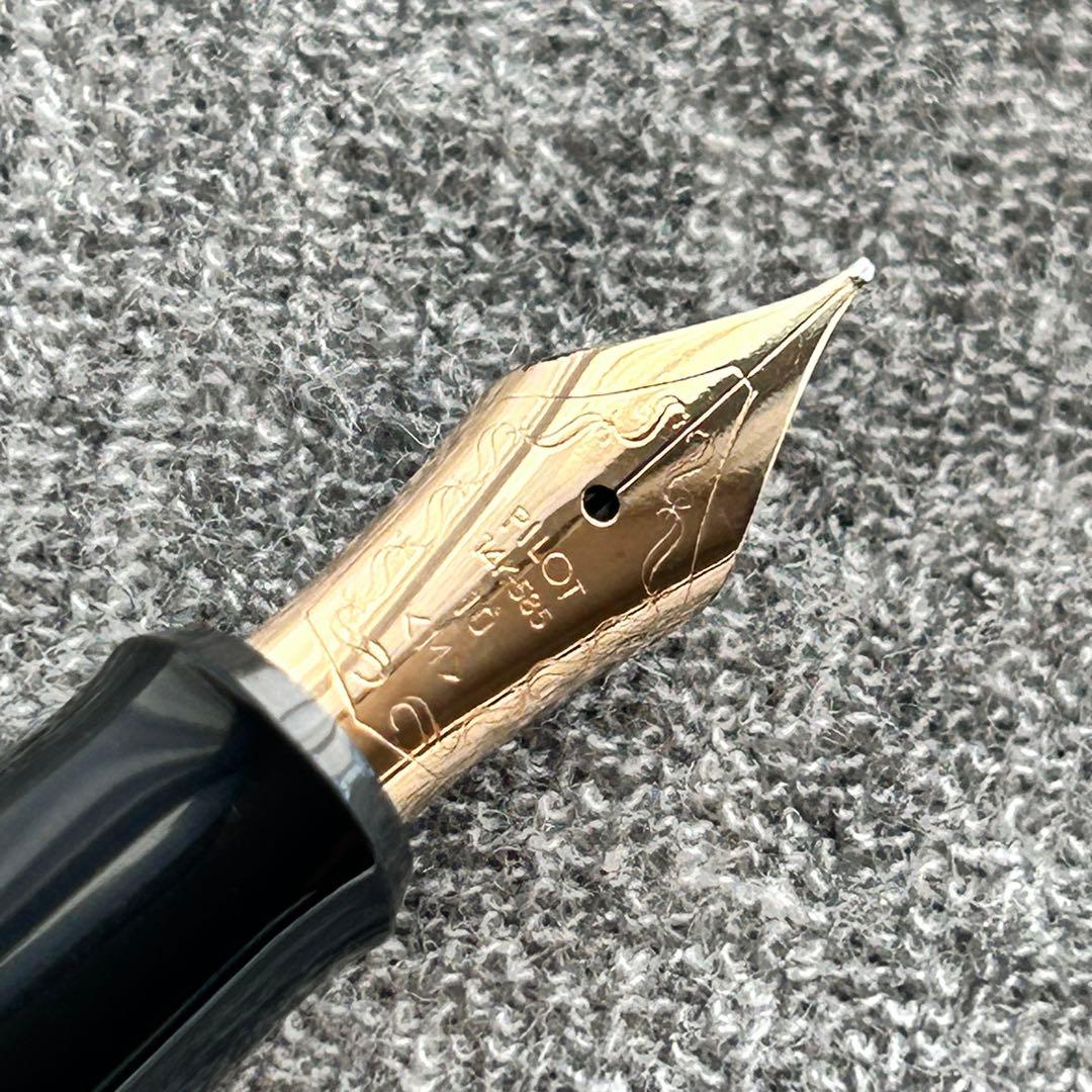 【PILOT】 万年筆 │ CUSTOM MAPLE