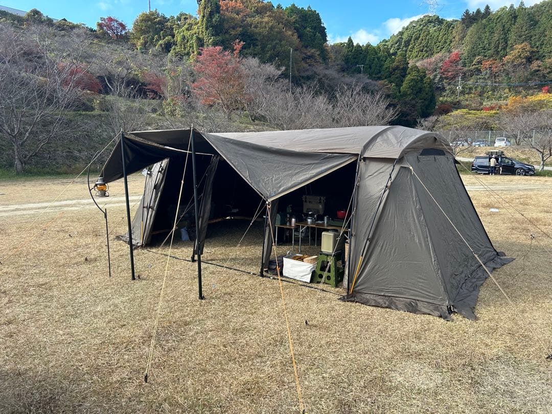 Yuman1125 タラスブルバ　グラムキャタピラー2ルームシェルター