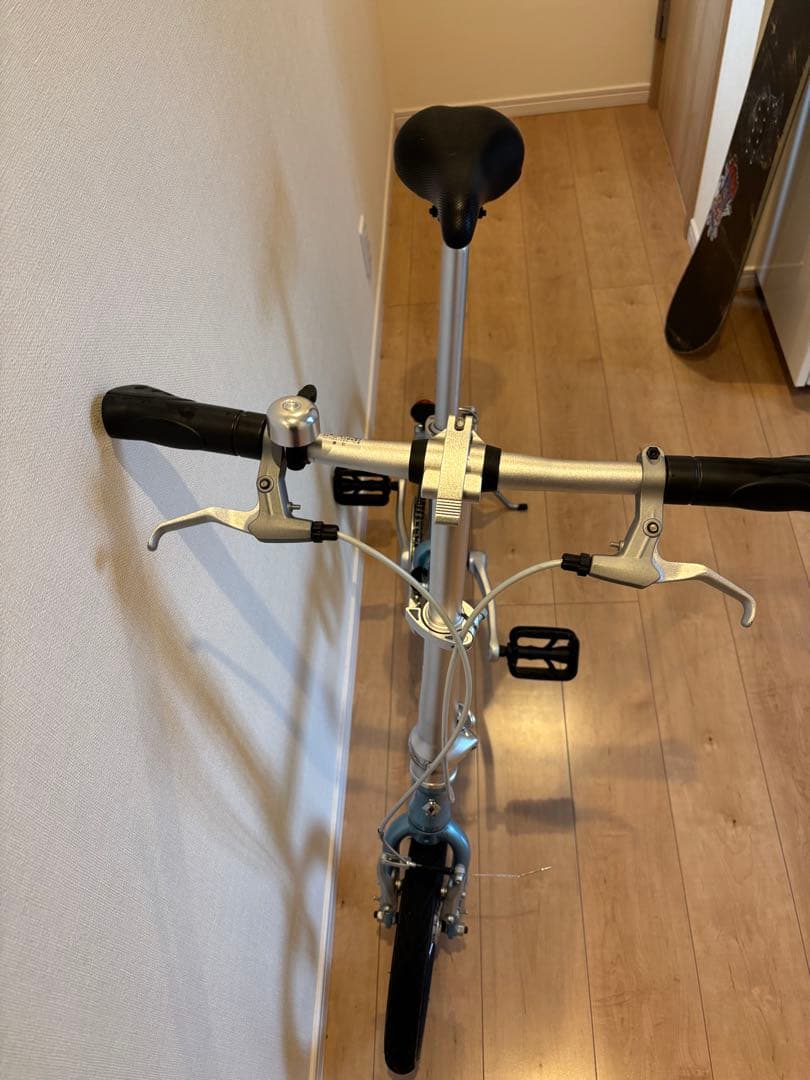 RENAULT(ルノー) LIGHT8 AL-FDB140