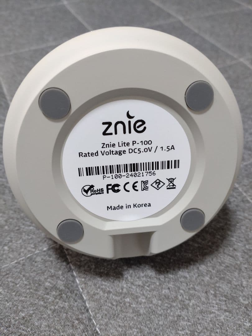 Znie Lite　ホワイト