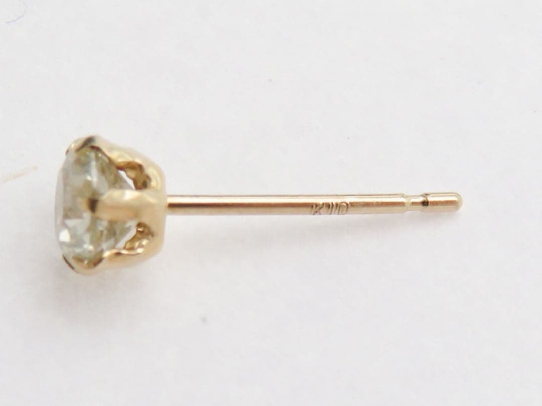 C*T様 本物保証！　K10YG 天然ダイヤモンド0.3ct 片耳ピアス　10金