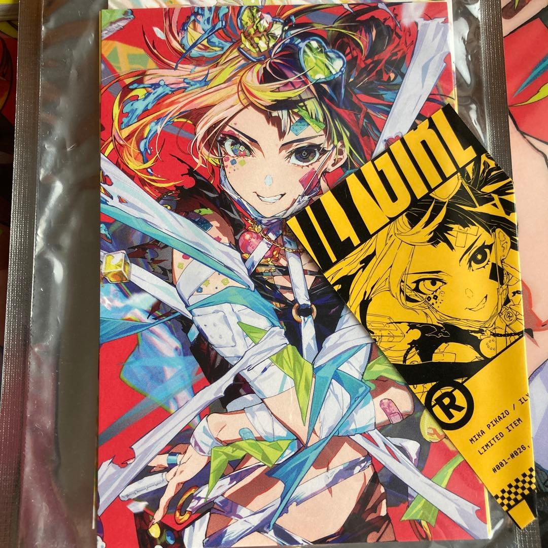 MikaPikazo 個展イラスト集 2冊　ポストカード　クリアファイル
