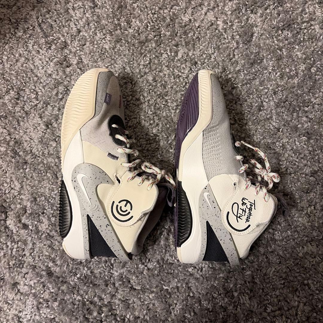 Nike Air Deldon Together We Fly エレーナデレダン
