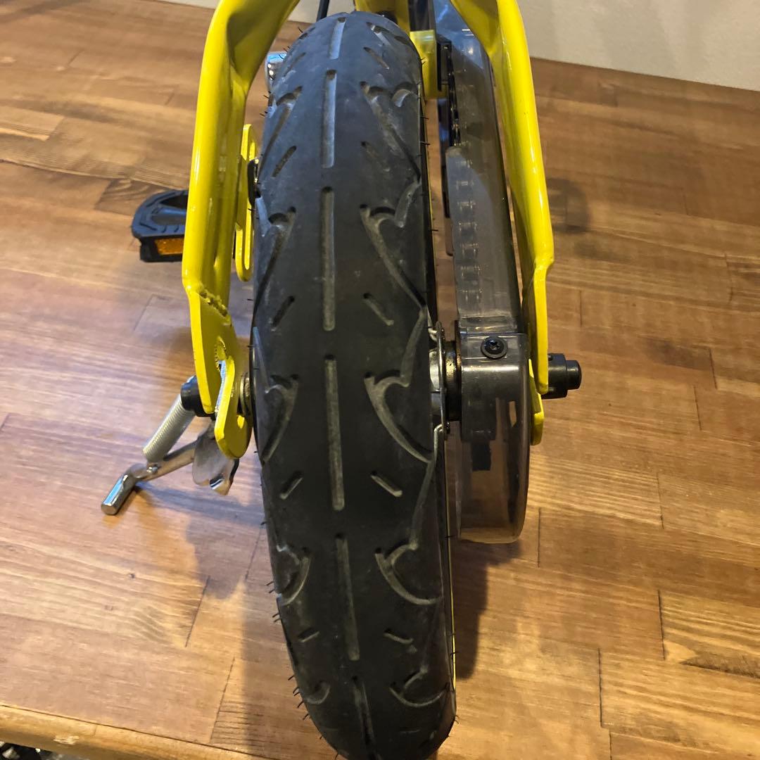 ツトム【美品】Henshin Bike へんしんバイク 黄色 イエロー