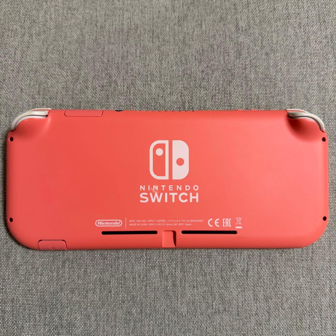 Nintendo Switch Lite コーラル色 専用ケース付き