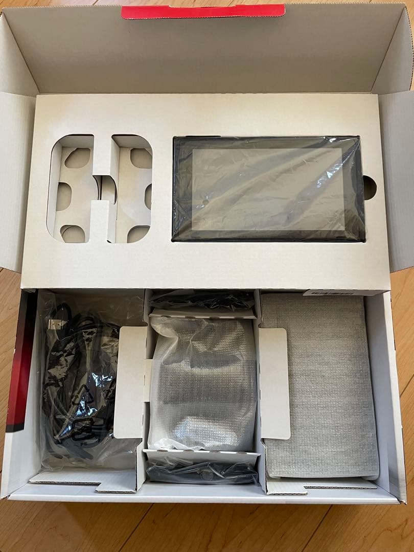 Nintendo Switch 本体 2台　Joy-Con無し