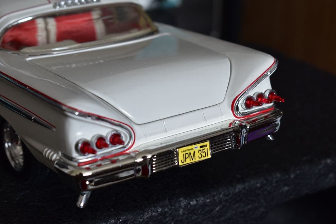 1/18 ERTL アメリカングラフィティ インパラ 劇中車 ミニカー
