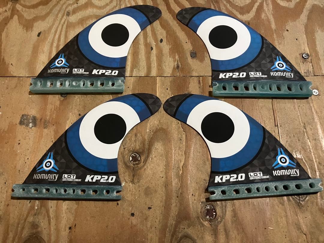 Komunity KP 2.0 Quadフィン新品未使用