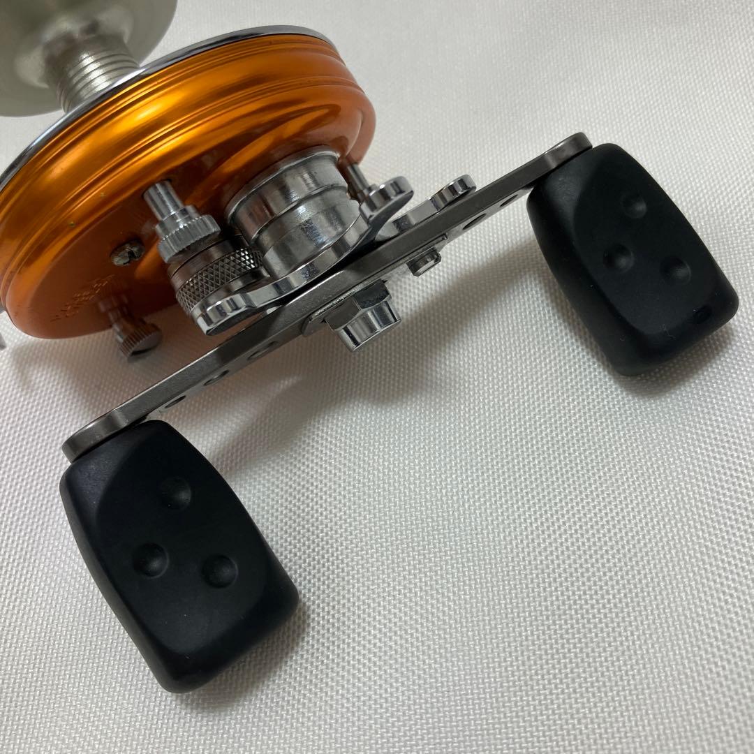 《希少》アブガルシア アンバサダー 4500C サンセットオレンジ ベイトリール
